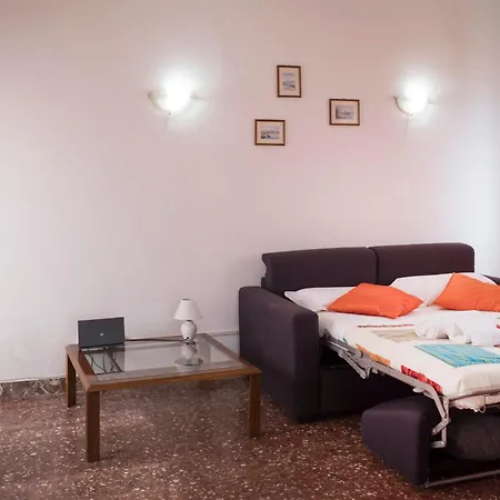 Salita Ciampoli - Attico Sul Corso Apartment *